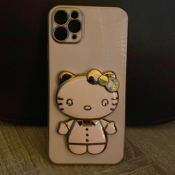 Hello kitty iPhone pro max 6.5 case w mirror - Picture 2 of 5